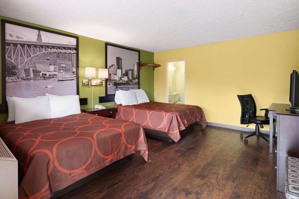 Rodeway Inn Youngstown Room photo