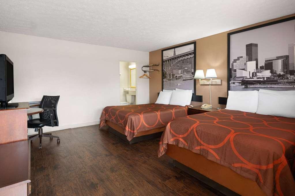 Rodeway Inn Youngstown Room photo