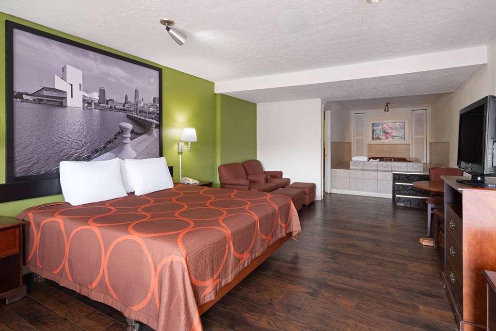 Rodeway Inn Youngstown Room photo