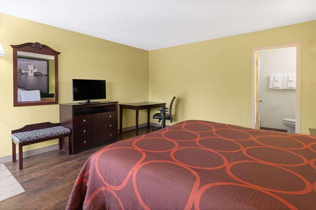 Rodeway Inn Youngstown Room photo